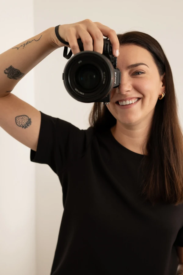 Dana die een foto maakt